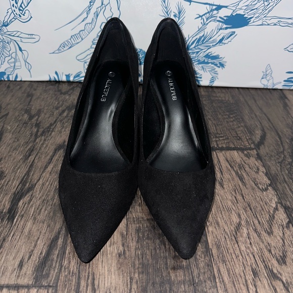 AlicePub Shoes - Elegant Black Suede Heels